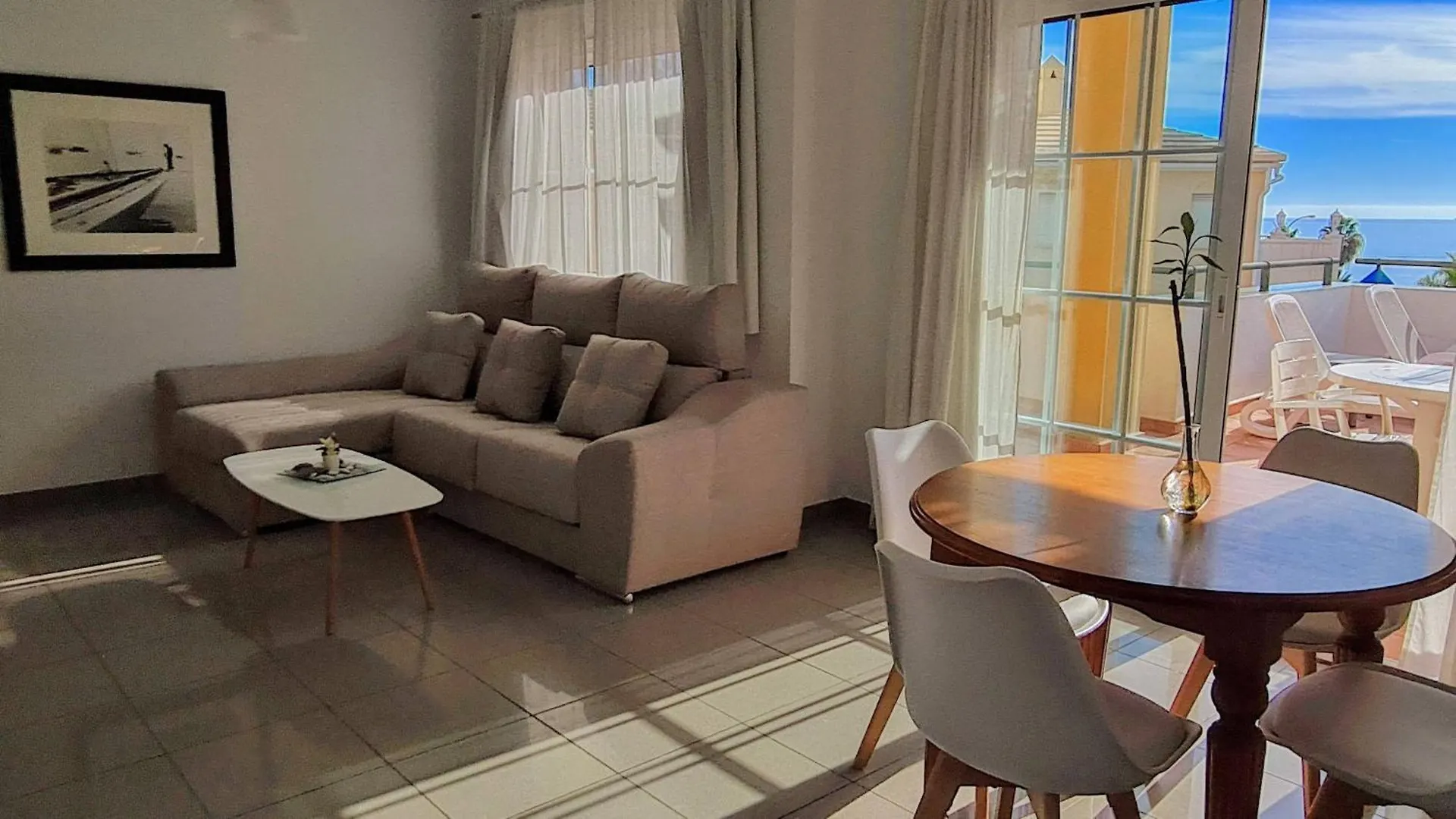 Apartament Burriana Beach Silhouse 네르하